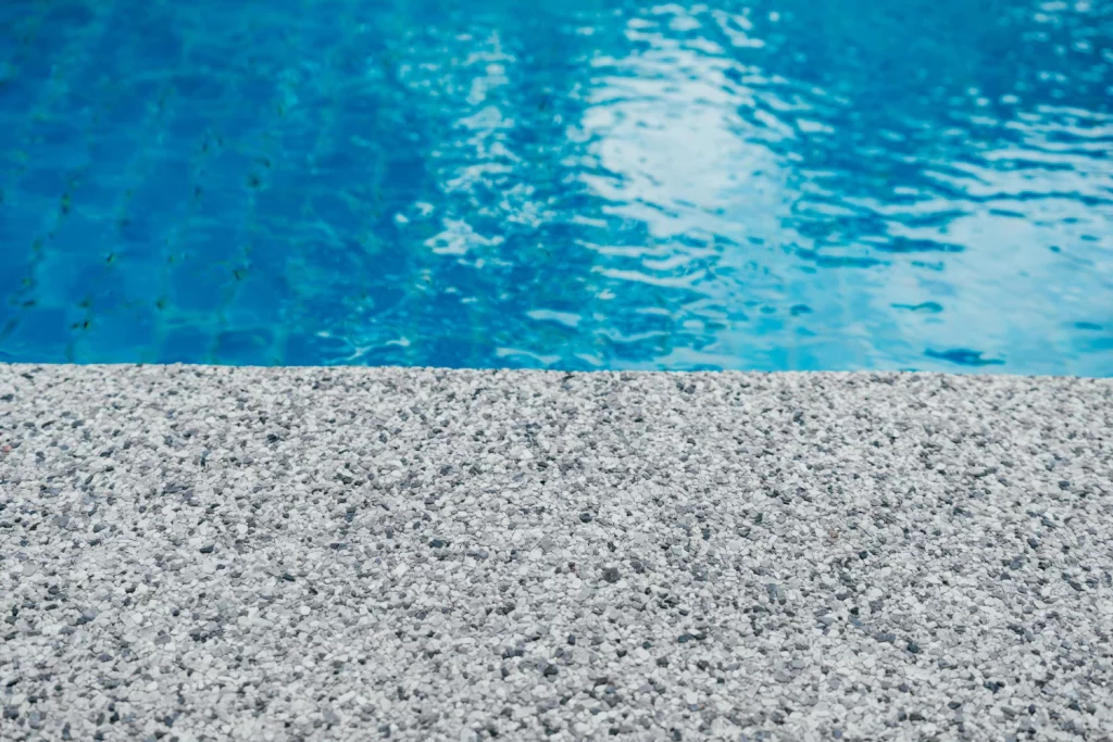 Les avis des utilisateurs sur la moquette de pierre piscine avis