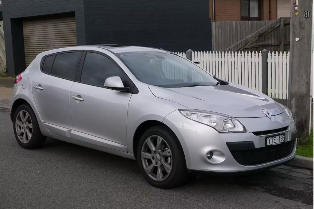 Casse moteur sur Renault Mégane 3 : causes, signes d’alerte et solutions