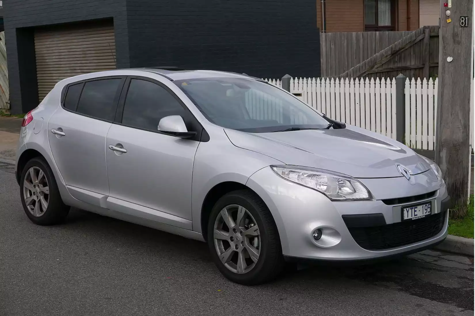Casse moteur sur Renault Mégane 3 : causes, signes d’alerte et solutions
