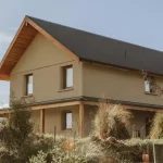 Pourquoi la maison paille porteuse est la solution écologique du futur ?