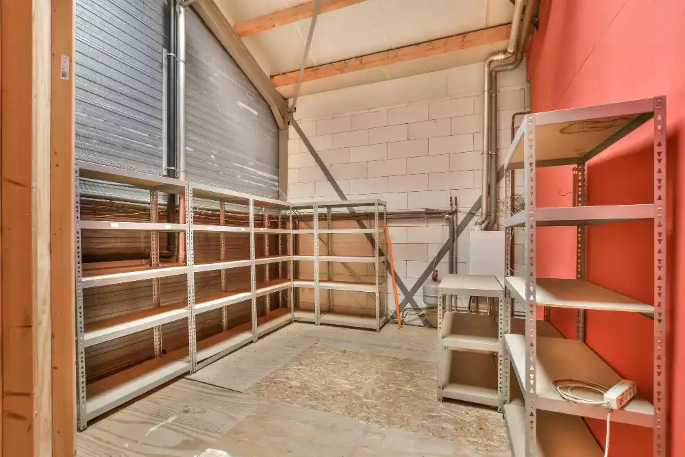 Mener un tri stratégique pour désencombrer efficacement