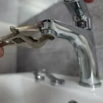 Réparer l’inverseur d’un mitigeur de baignoire : méthode détaillée et conseils techniques